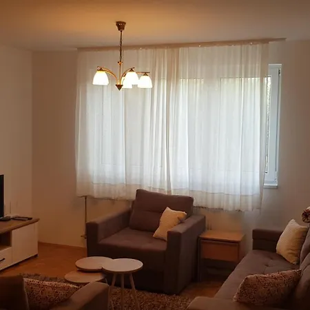 Divcikom Apartment *