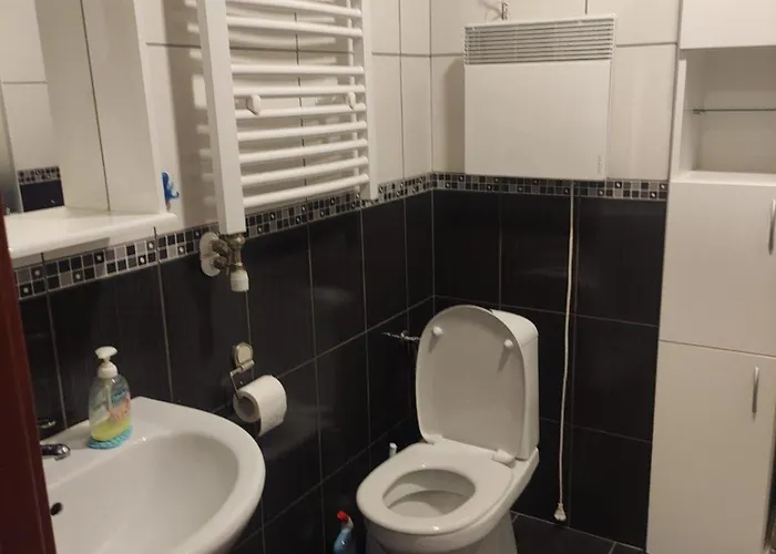 아파트 Divcikom *